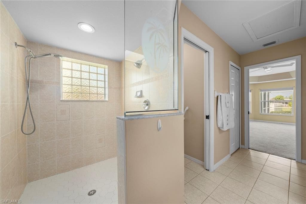 3920 SE 2nd PL-25