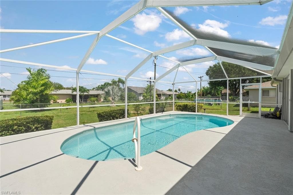 3920 SE 2nd PL-41