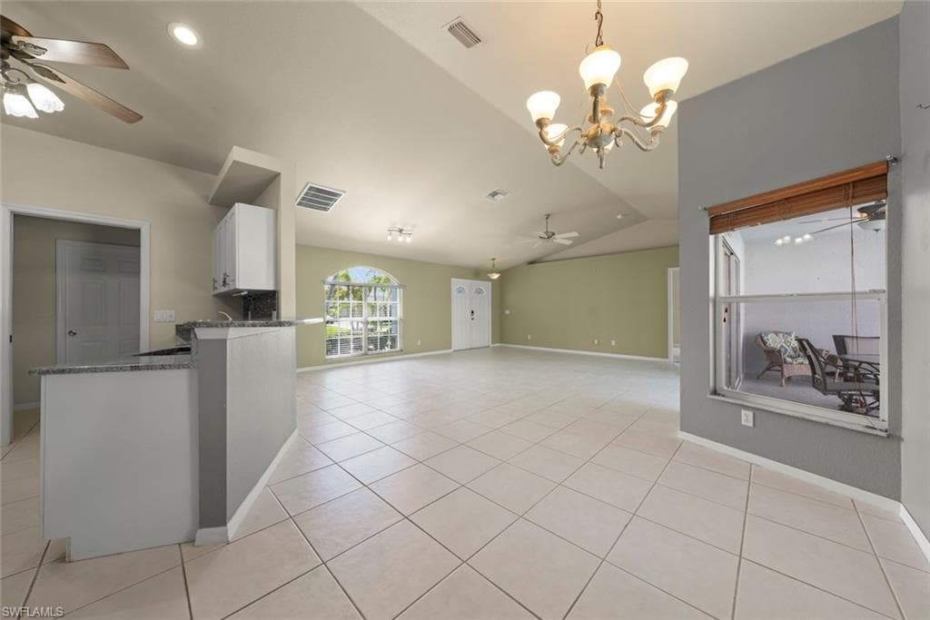 3920 SE 2nd PL-10