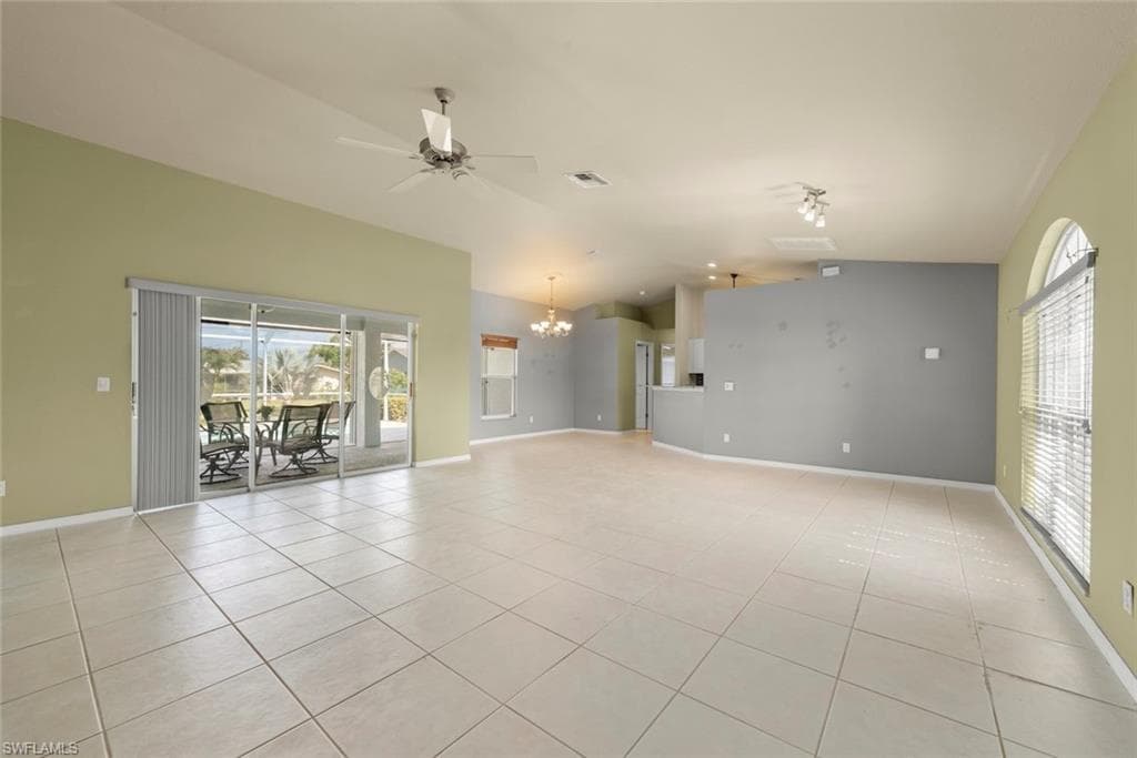 3920 SE 2nd PL-6