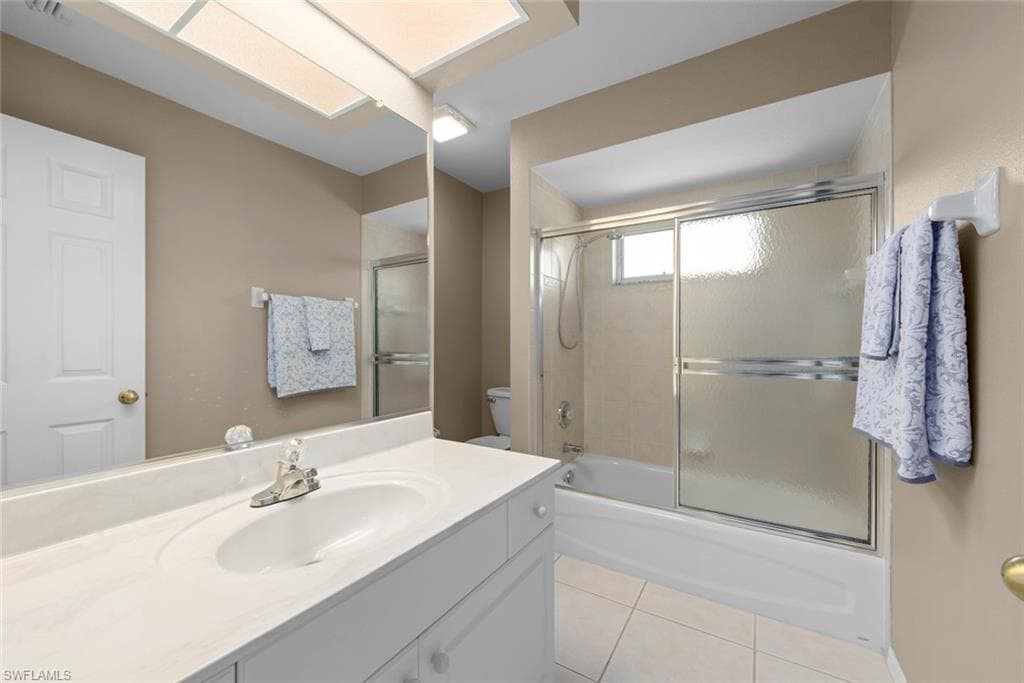 3920 SE 2nd PL-30