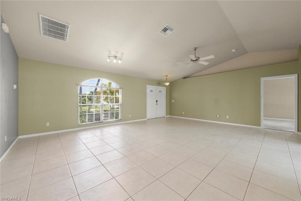 3920 SE 2nd PL-4