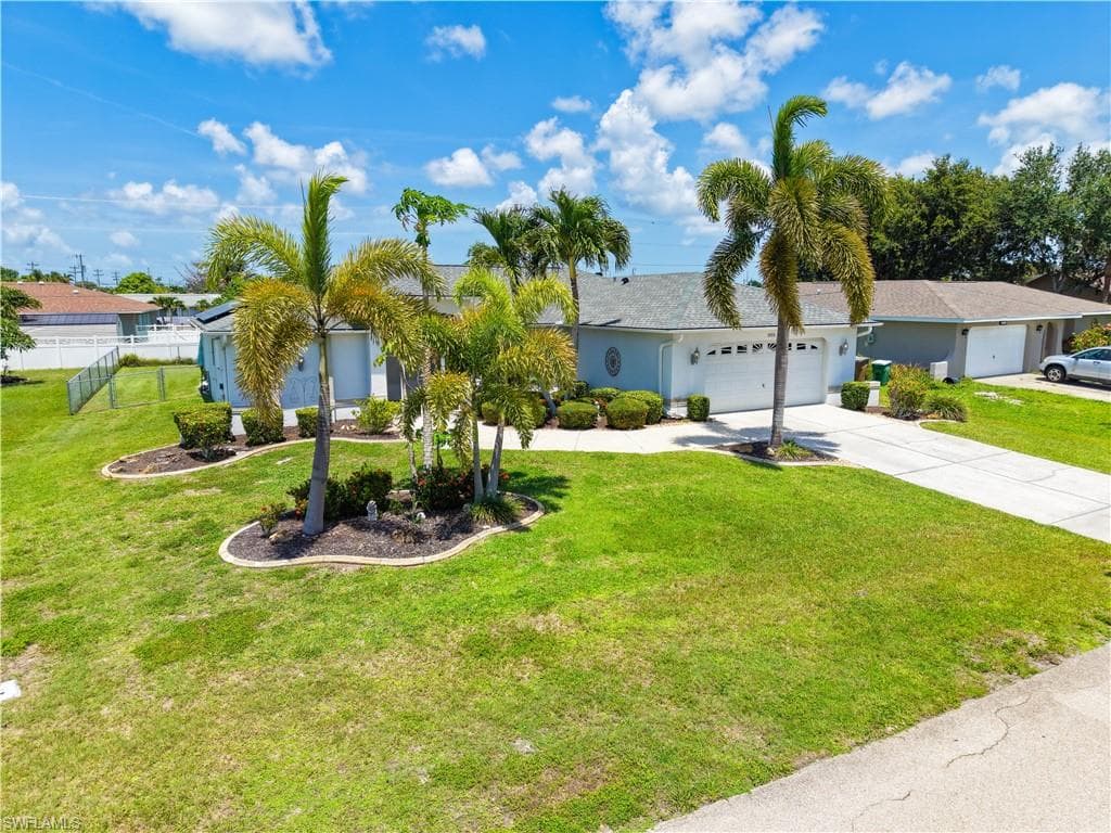 3920 SE 2nd PL-42