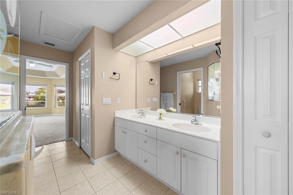 3920 SE 2nd PL-23