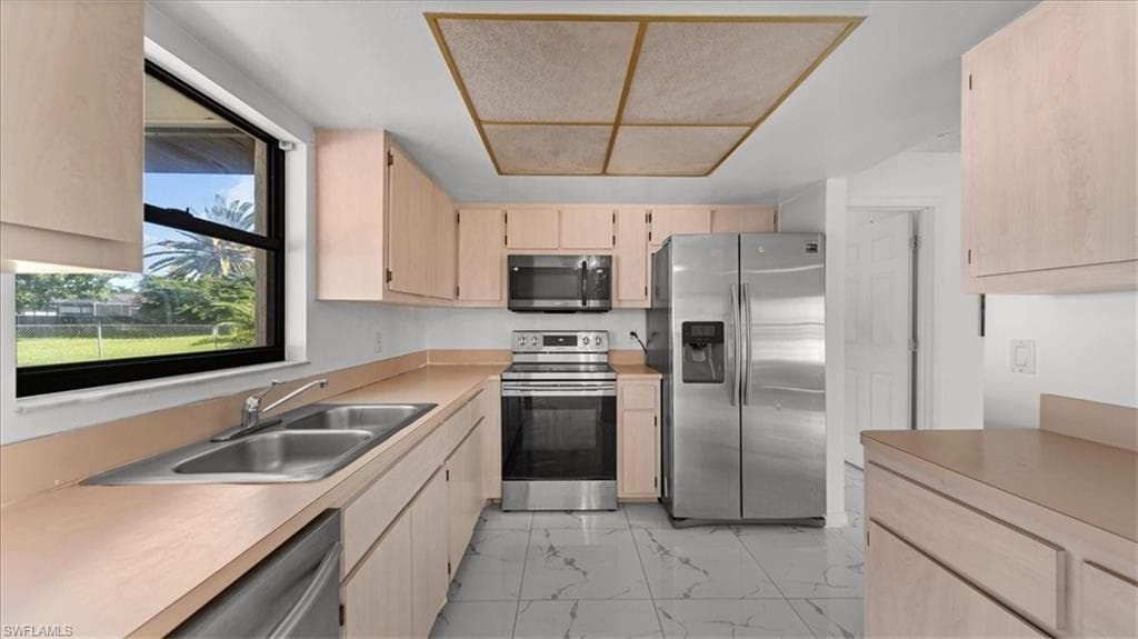 1717 SE 11th TER-6