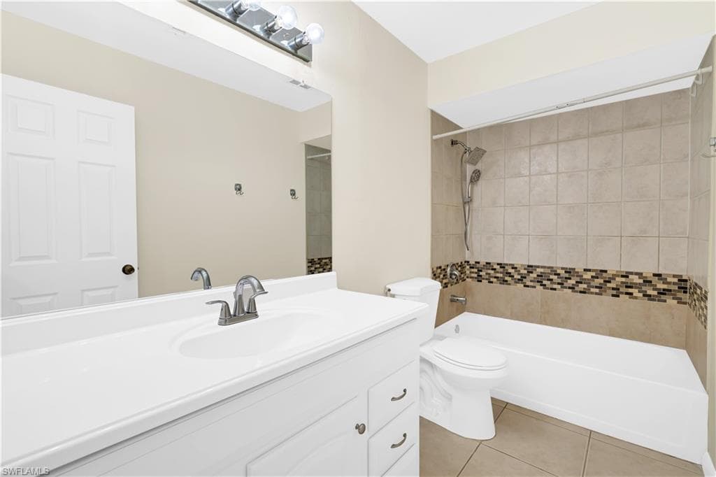 1121 SE 36th ST-29