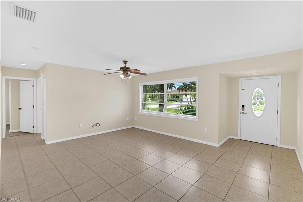 1121 SE 36th ST-13