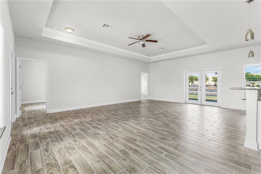 1111 SW 5th TER-11