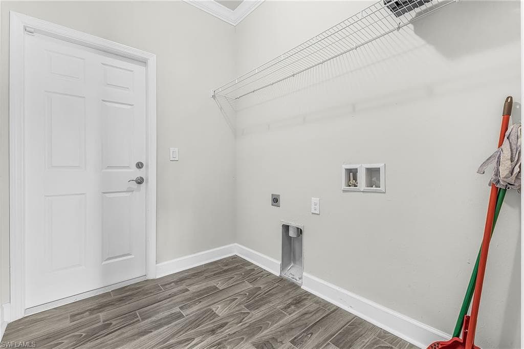 1111 SW 5th TER-17
