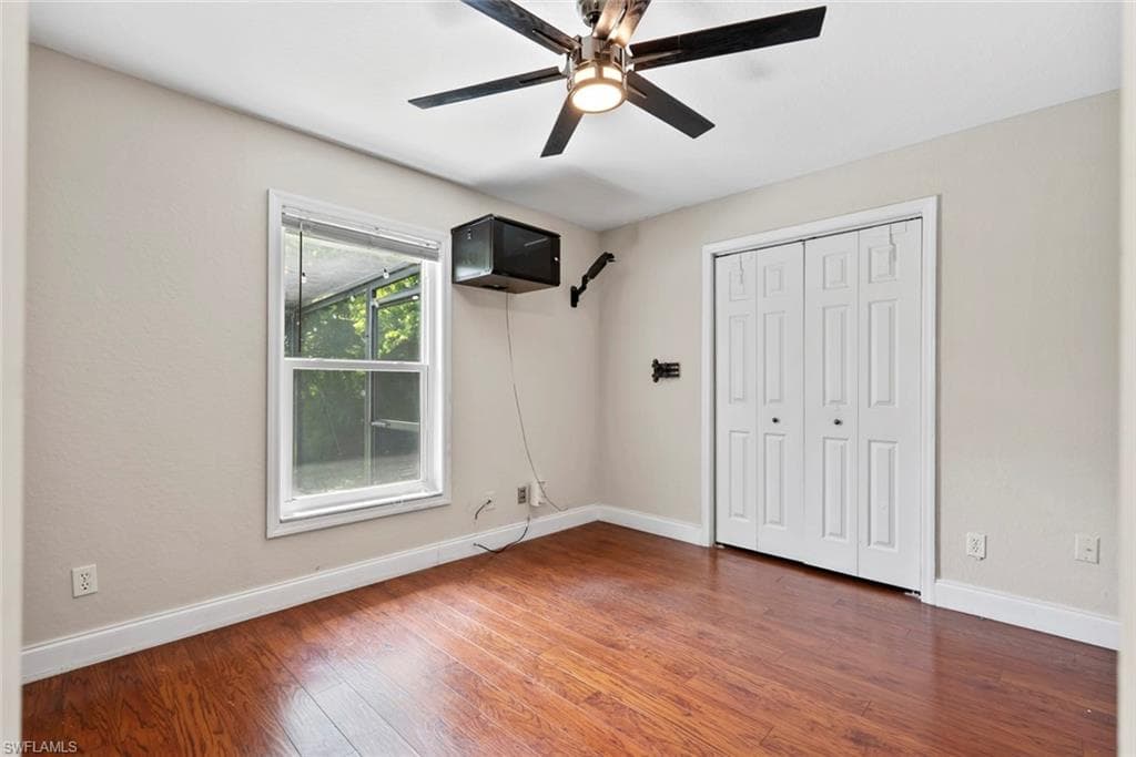 3628 Kent DR-12