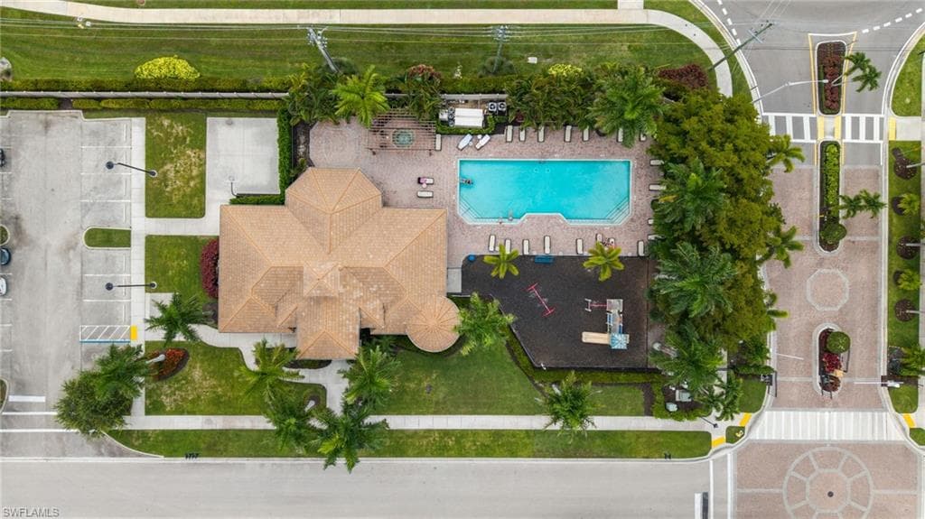 1406 Serrano CIR-42