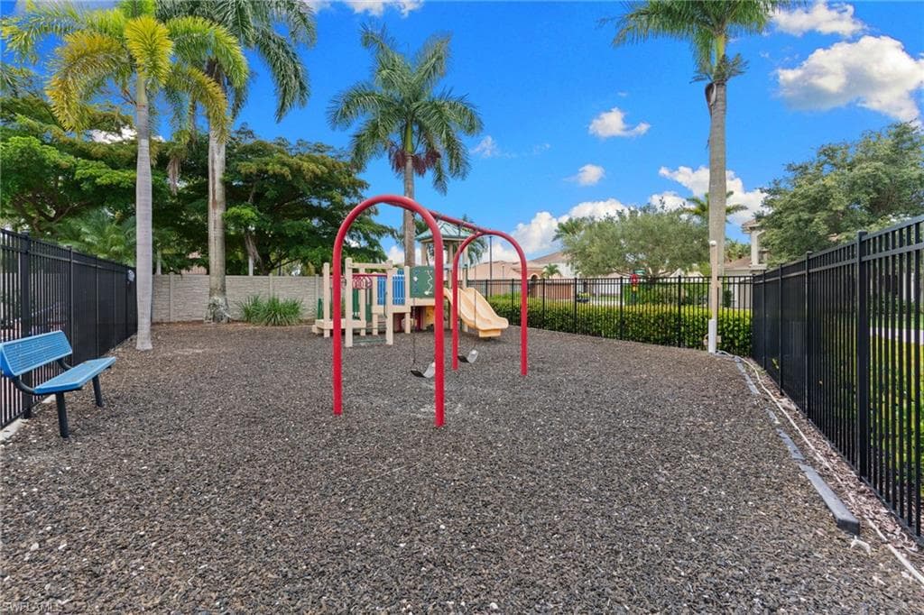 1406 Serrano CIR-39