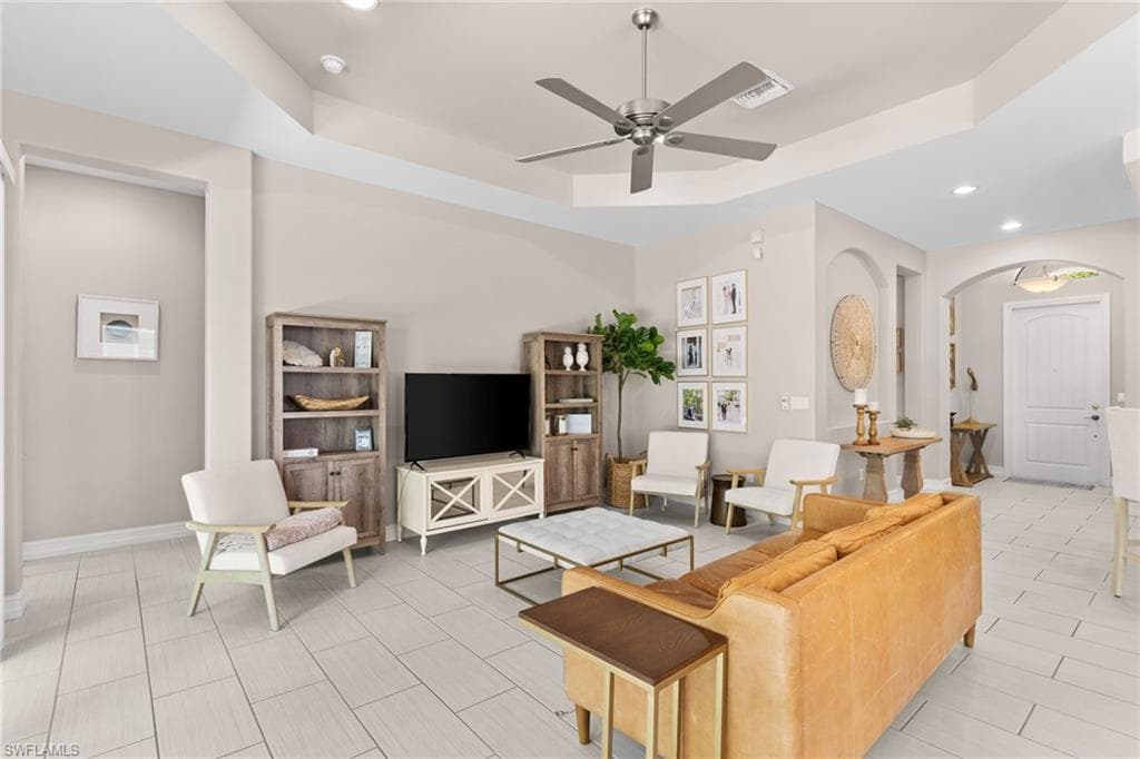 1406 Serrano CIR-7
