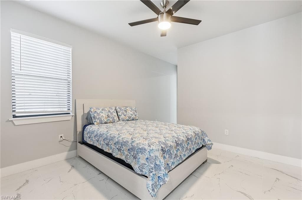 2628 SW 2nd PL-19