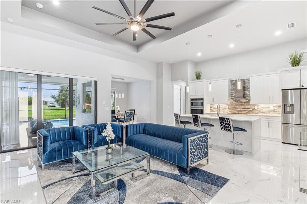 2628 SW 2nd PL-10