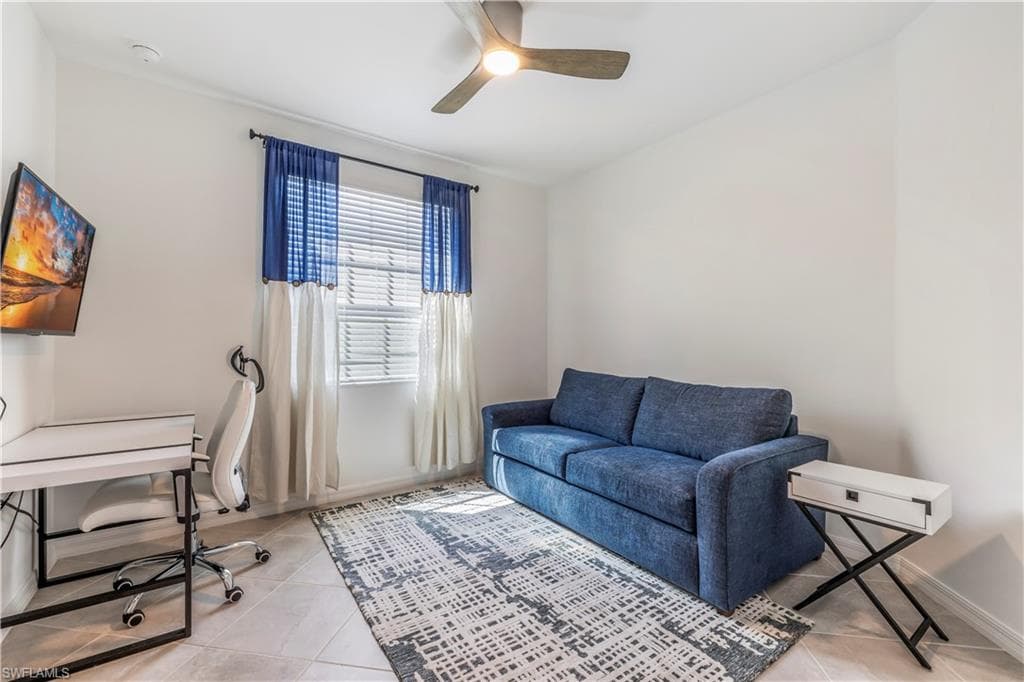 43985 Boardwalk LOOP 2118-12