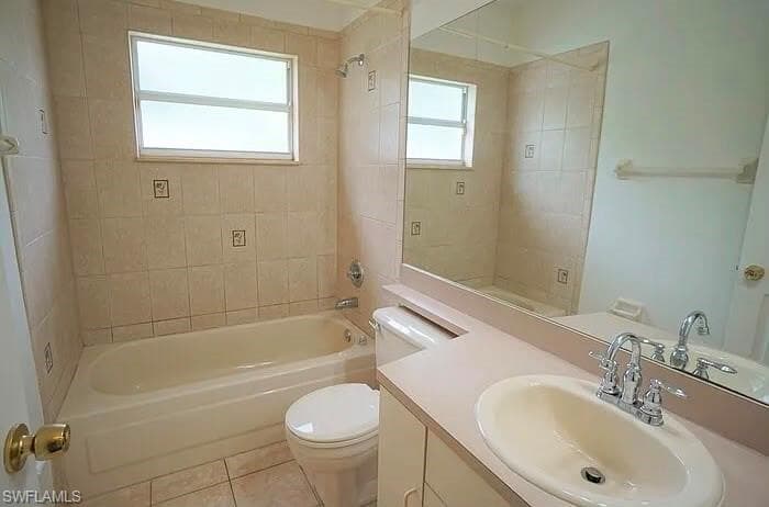 807 Bluegrass LN-8