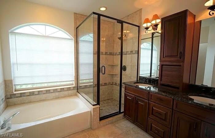 807 Bluegrass LN-9