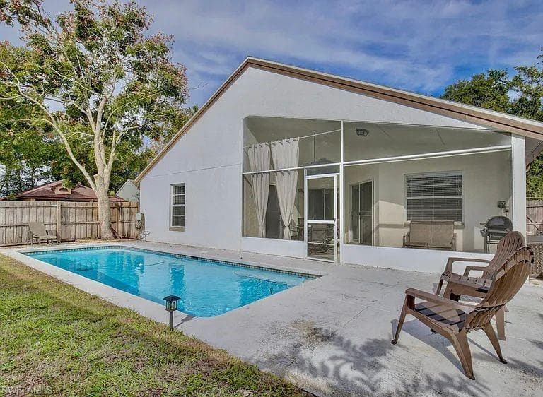 1162 Whispering Winds CT-11