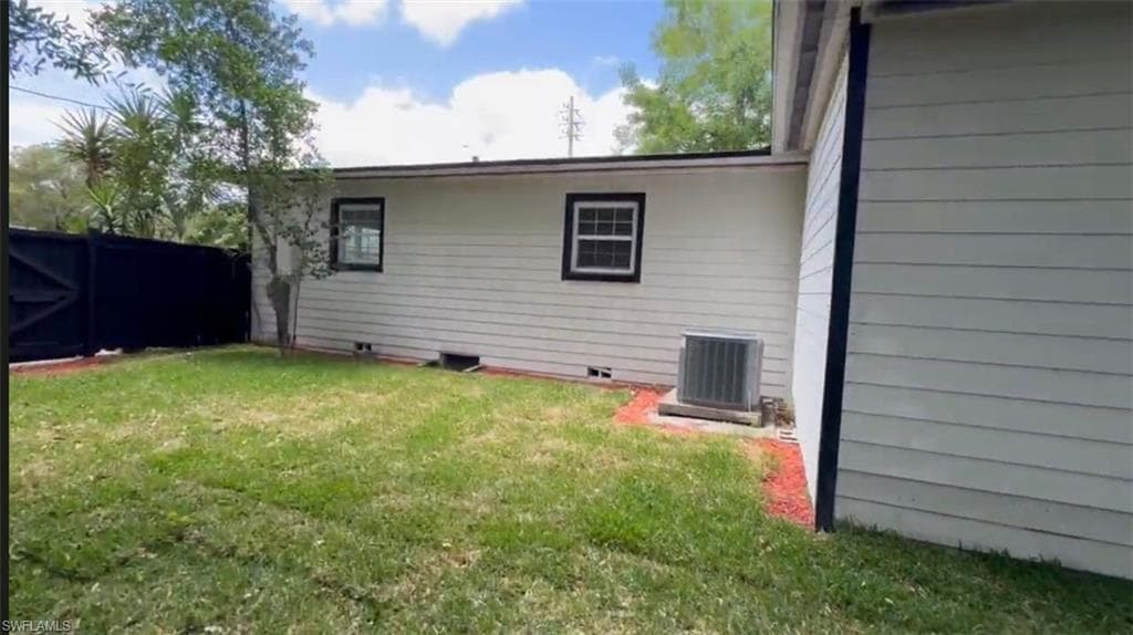 2803 E Pine ST-8