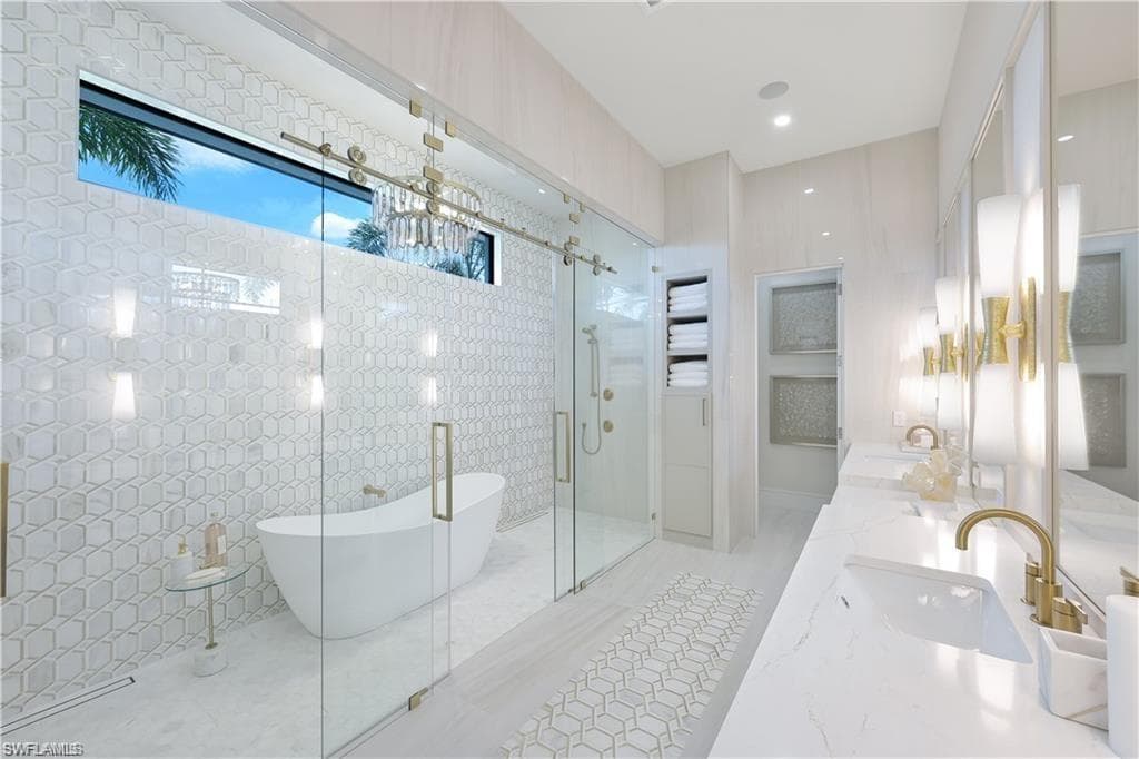 5507 6th AVE-20