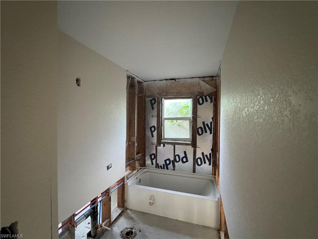 1683 Atlanta Plaza DR-11