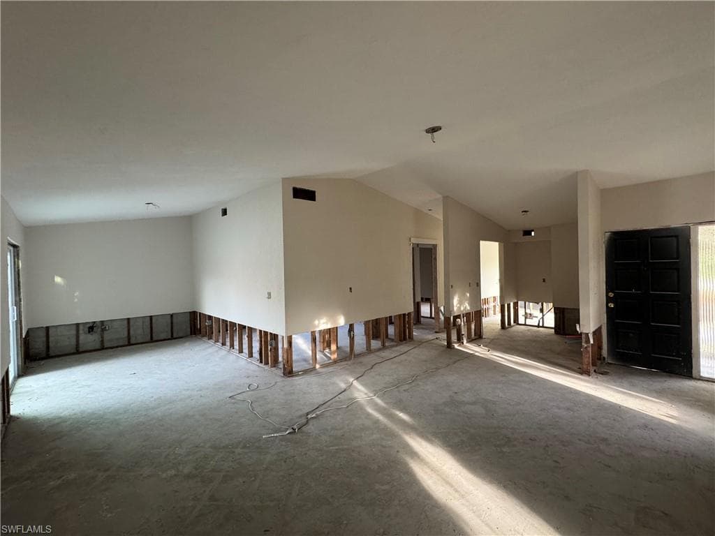 1683 Atlanta Plaza DR-3