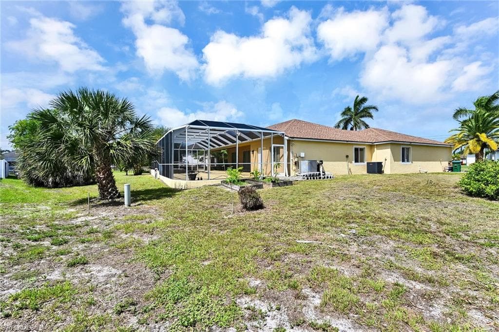 311 SW 32nd PL-5