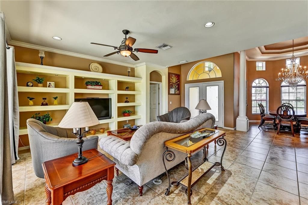 311 SW 32nd PL-23