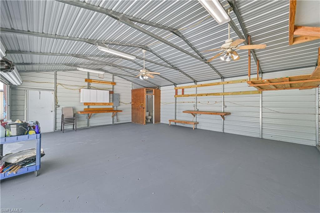 427 Stockton ST-16