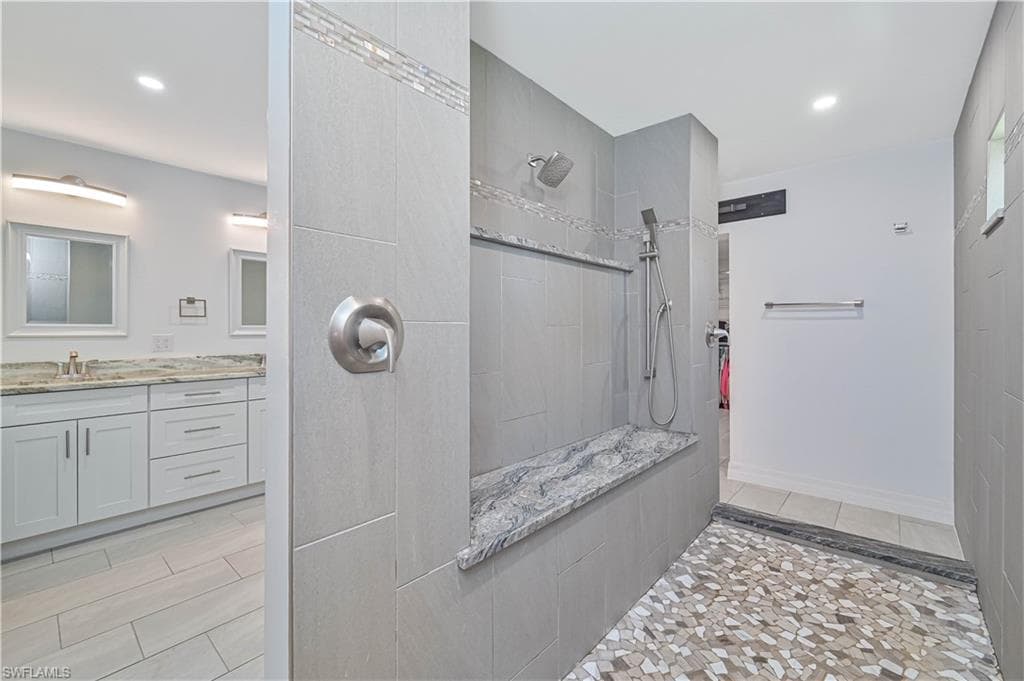 427 Stockton ST-43
