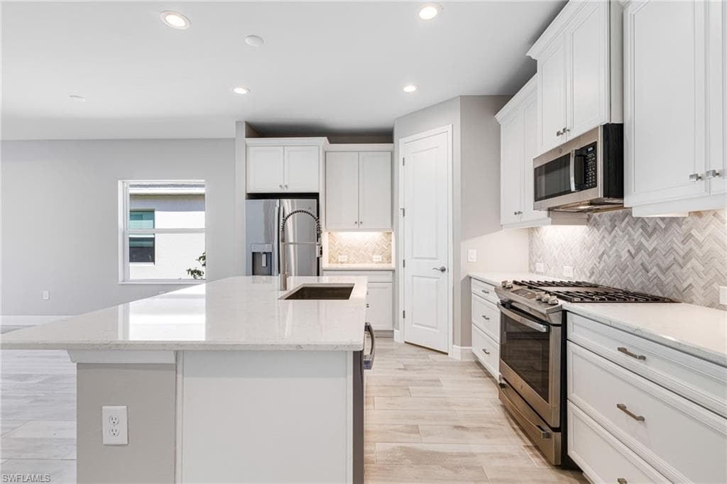 17812 Summerland Key CT-5