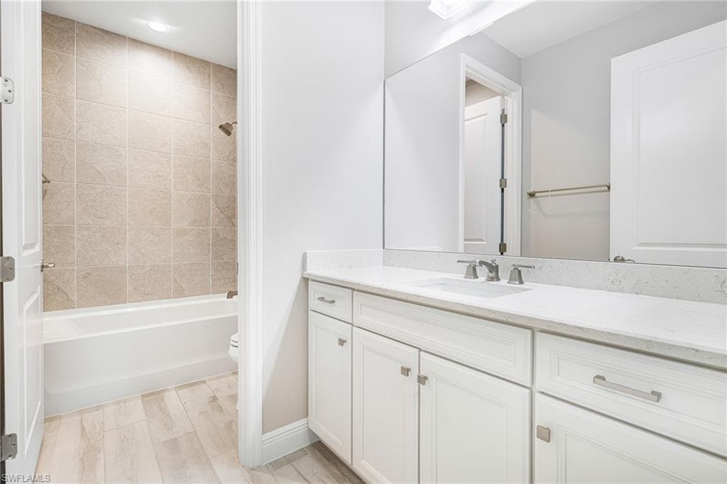 17812 Summerland Key CT-19