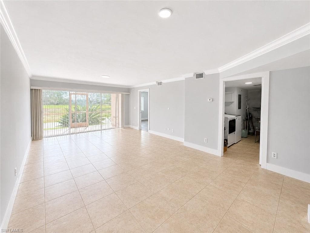 534 Augusta BLVD E104-10