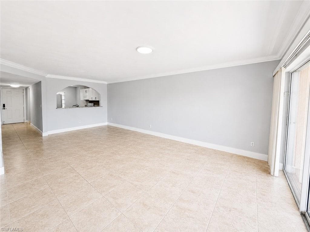 534 Augusta BLVD E104-7