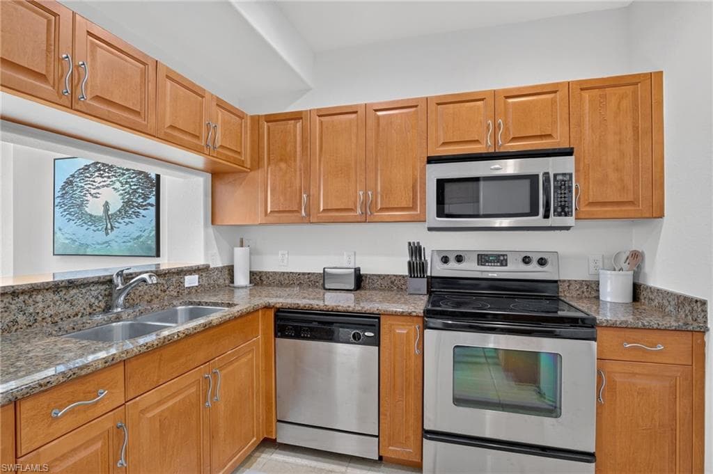 13110 Bella Casa CIR 102-12
