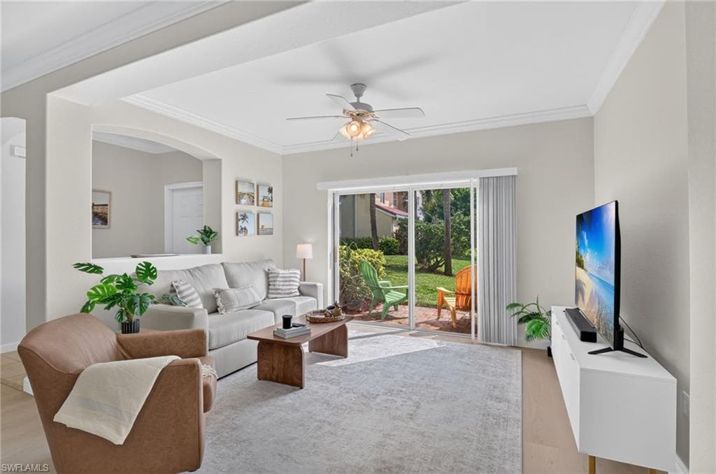 13110 Bella Casa CIR 102-6