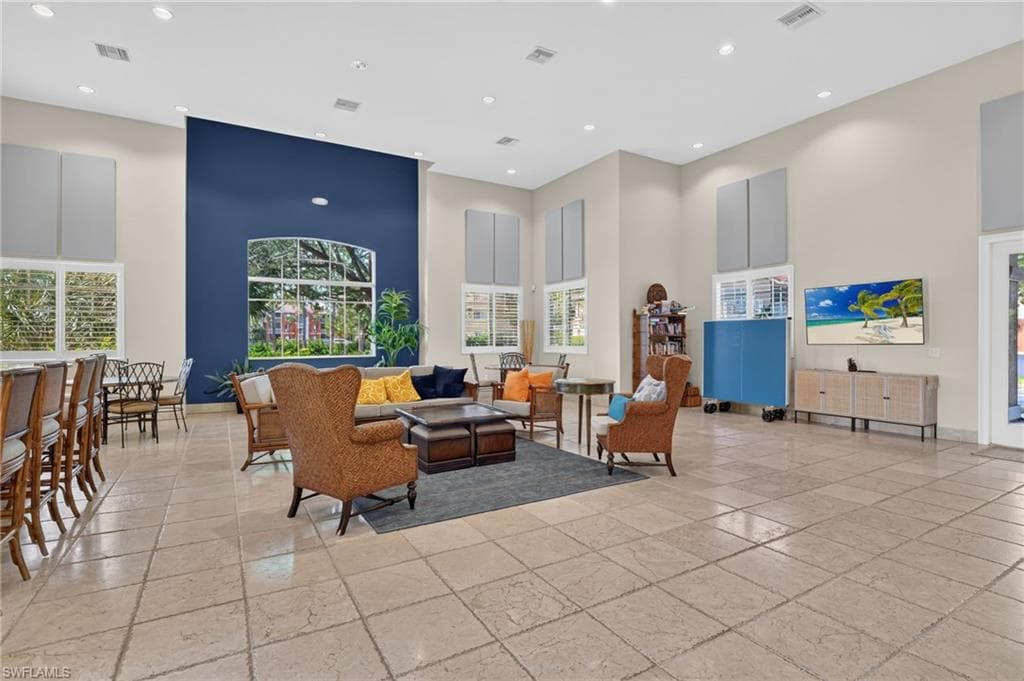 13110 Bella Casa CIR 102-37