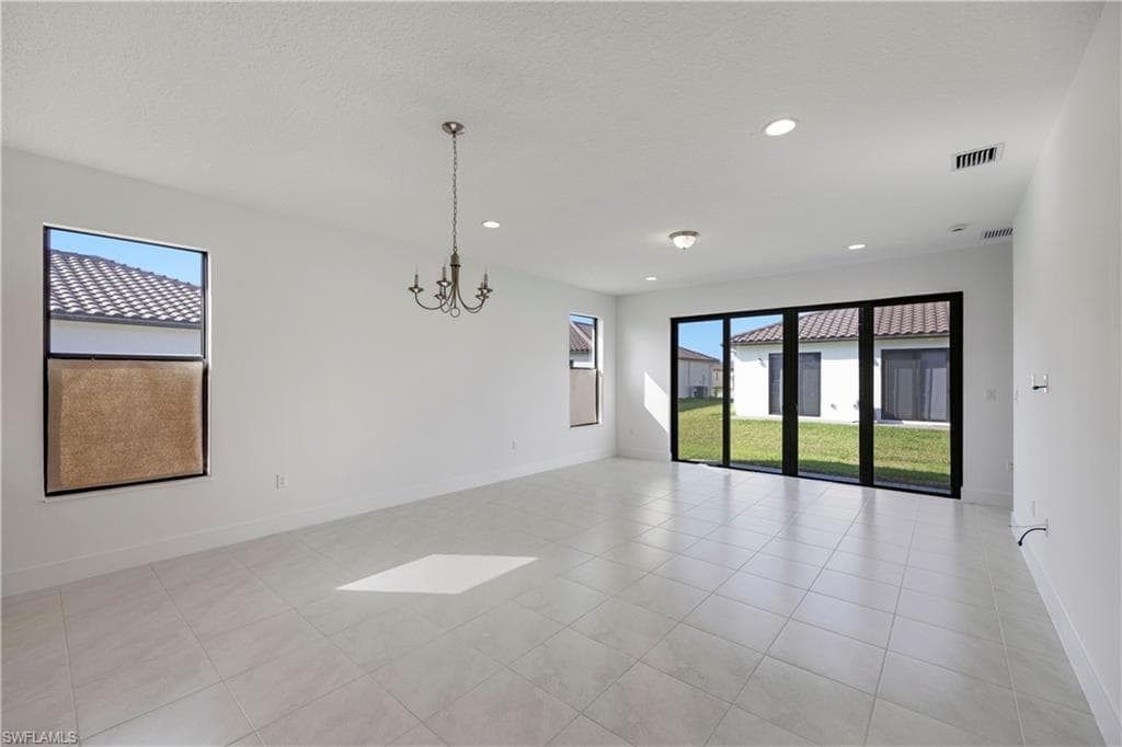 5574 Cassidy LN-3