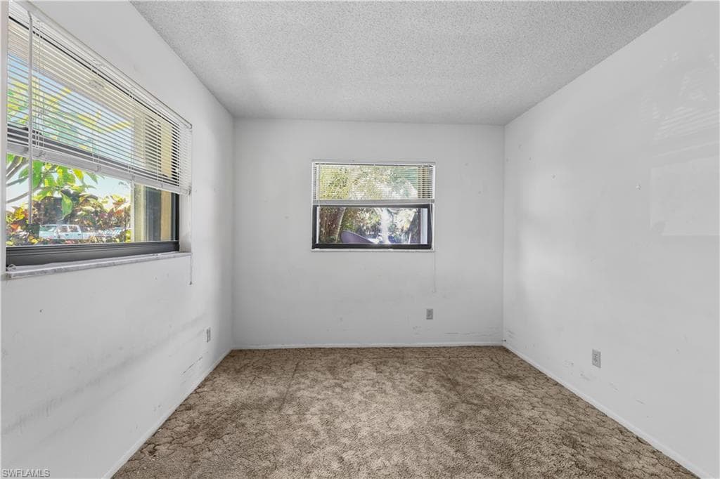 6212 Principia DR 4-29