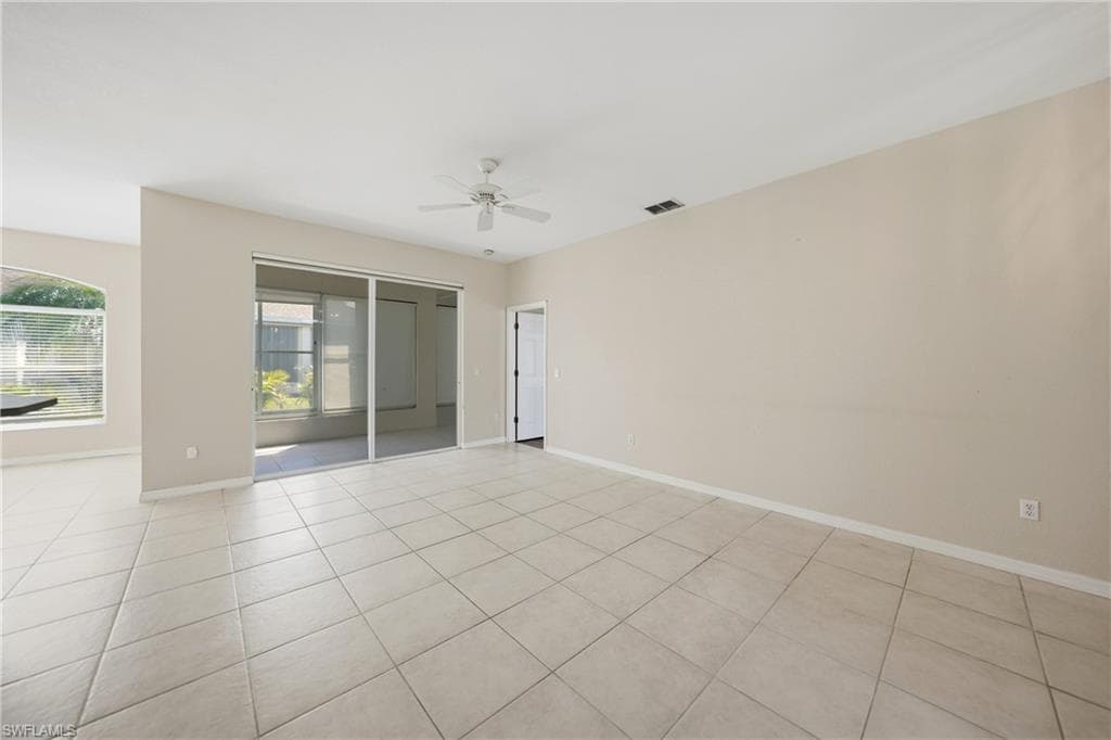 24191 Buckingham WAY-12