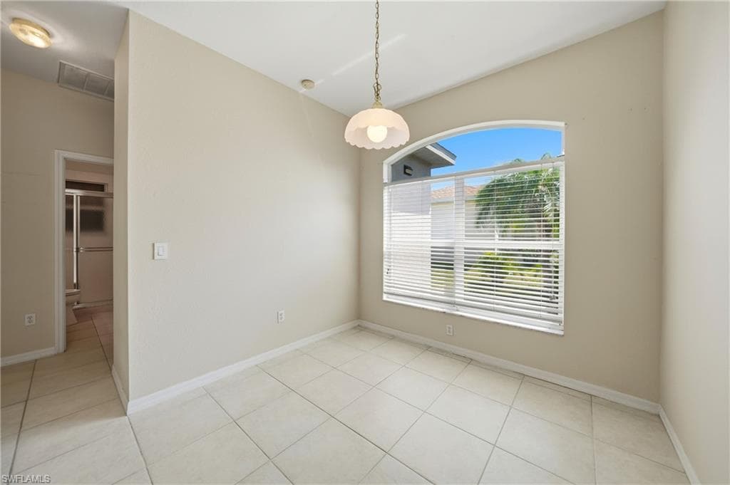 24191 Buckingham WAY-9