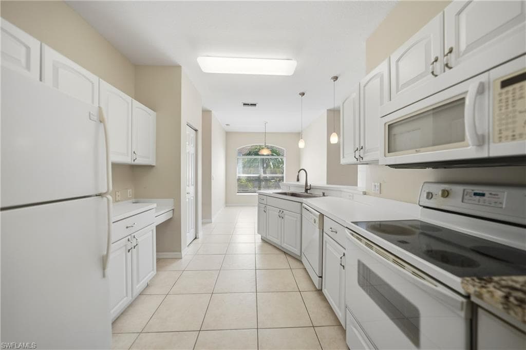 24191 Buckingham WAY-7
