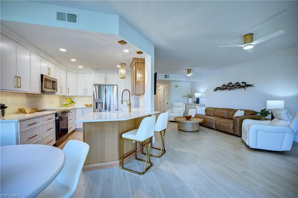 7846 Gardner DR 102-8