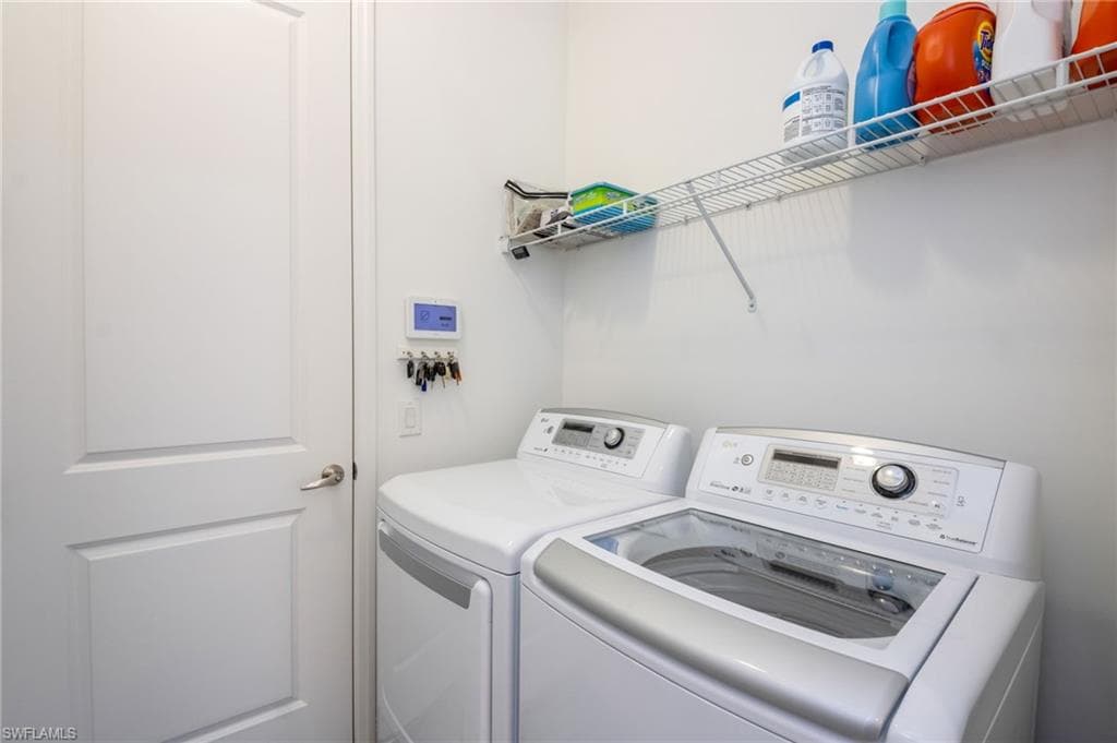 21279 Estero Vista CT-18
