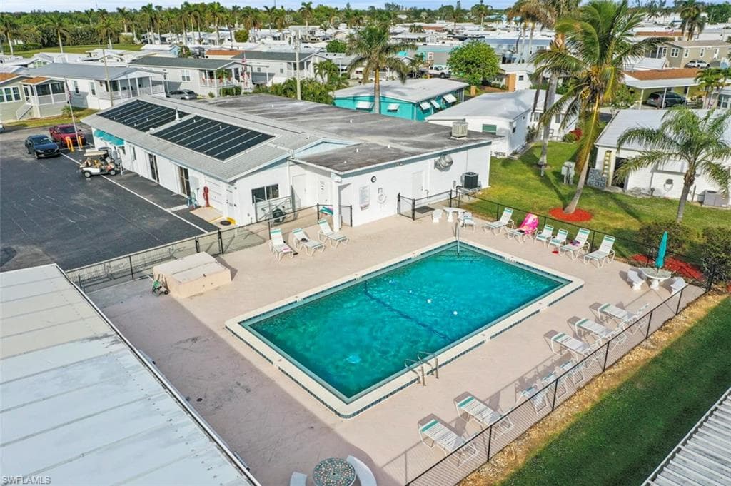 339 Mattie AVE-15