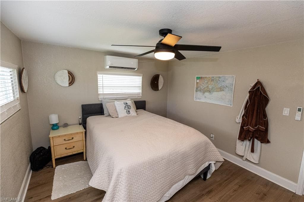 58 Sturbridge LN-7
