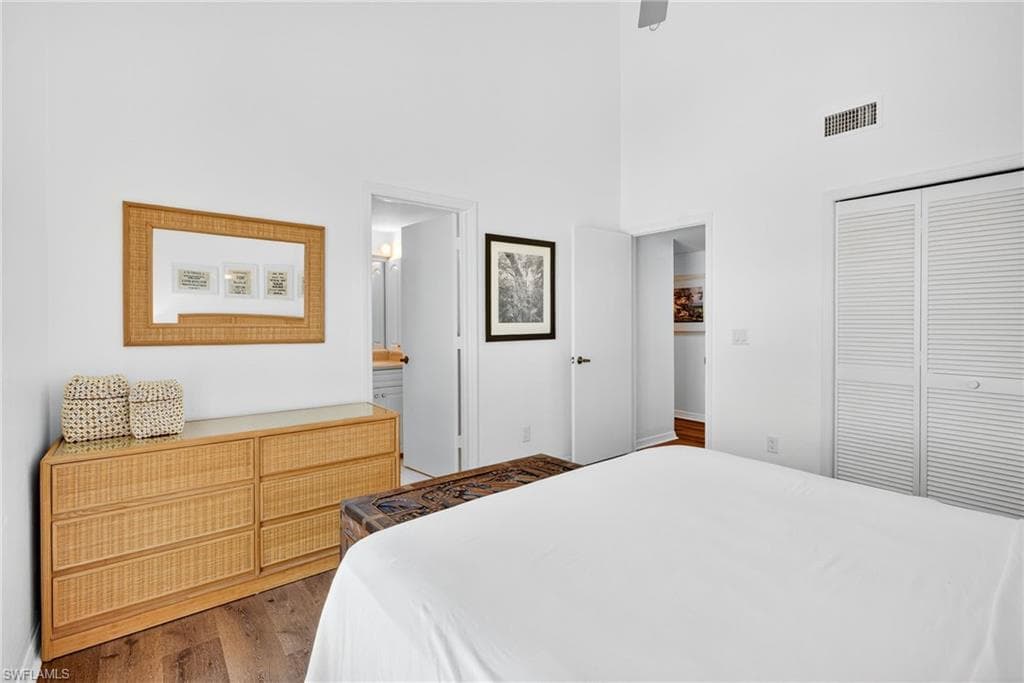 280 Southwinds DR-22