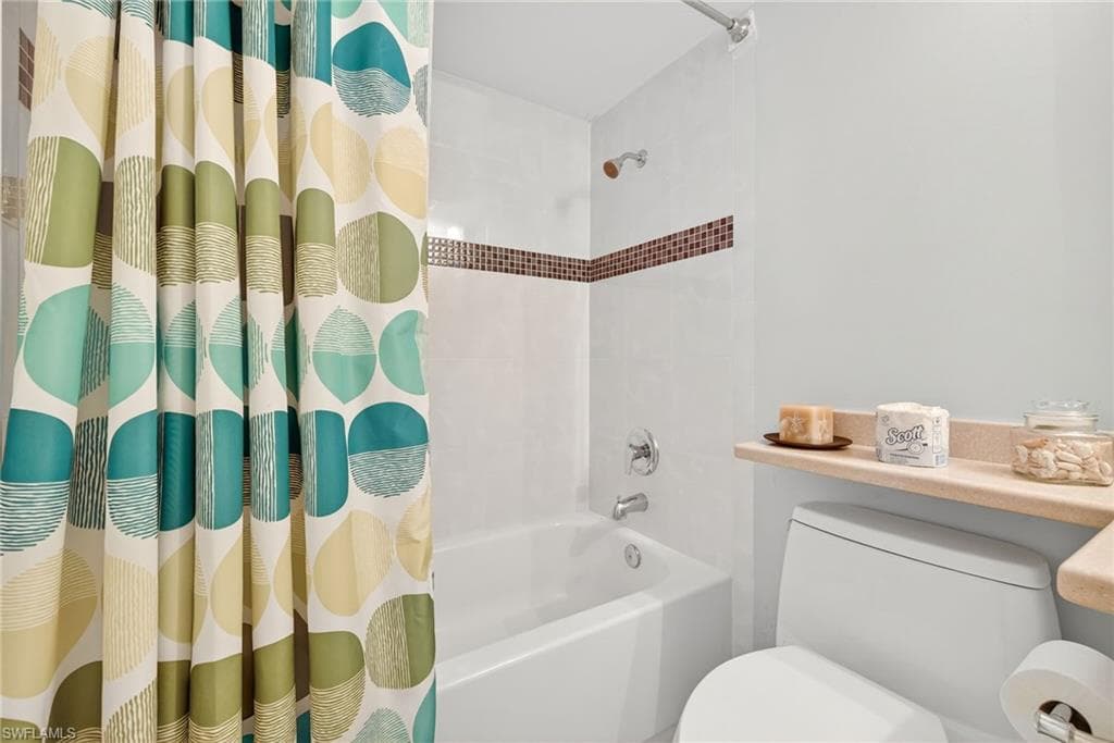 280 Southwinds DR-26