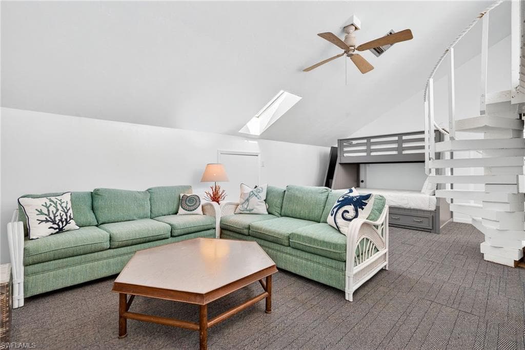 280 Southwinds DR-27